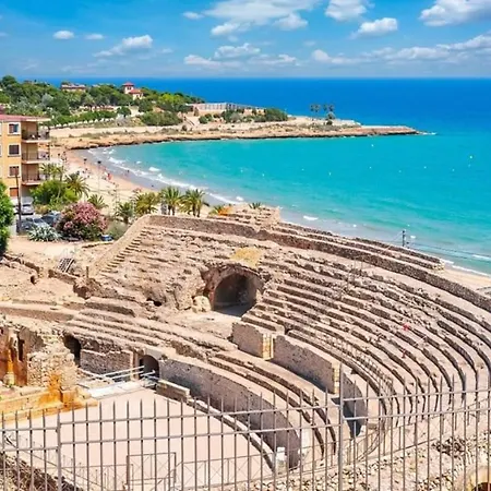 Apartbeach Capri Front Clima Y Wifi דירה *