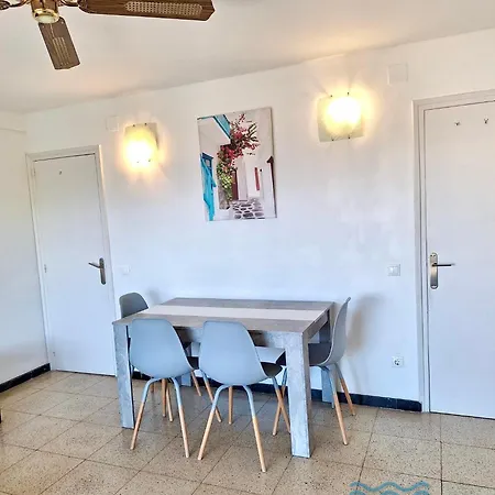 Apartbeach Capri Front Clima Y Wifi דירה סאלו