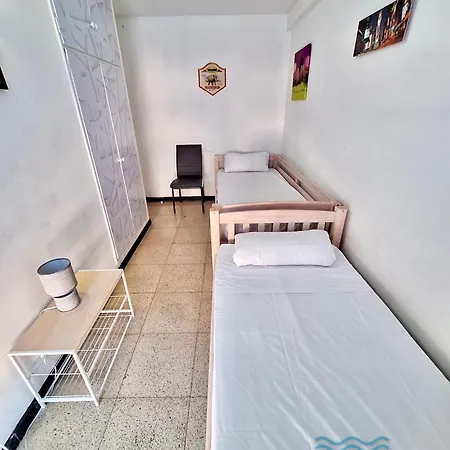 Apartbeach Capri Front Clima Y Wifi דירה סאלו