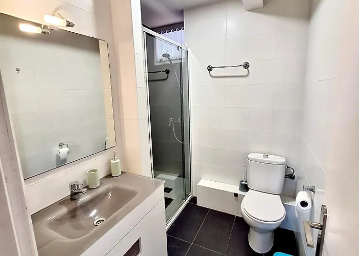 Apartbeach Capri Front Clima Y Wifi 公寓 *